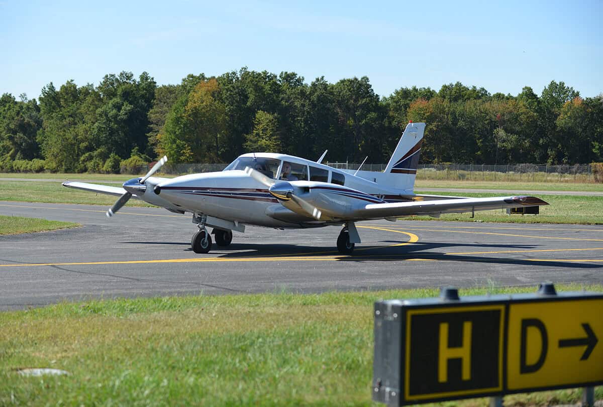 Century Air Professional Pilot Program I training flight, single engine commercial training, Essex County Airport NJ.