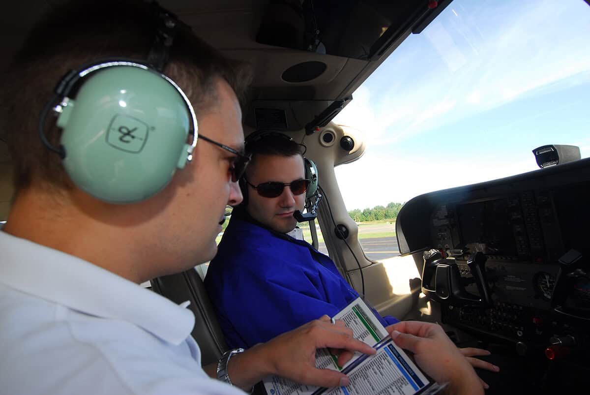 Pilot proficiency and currency training at Century Air, Essex County Airport, Caldwell NJ near NYC